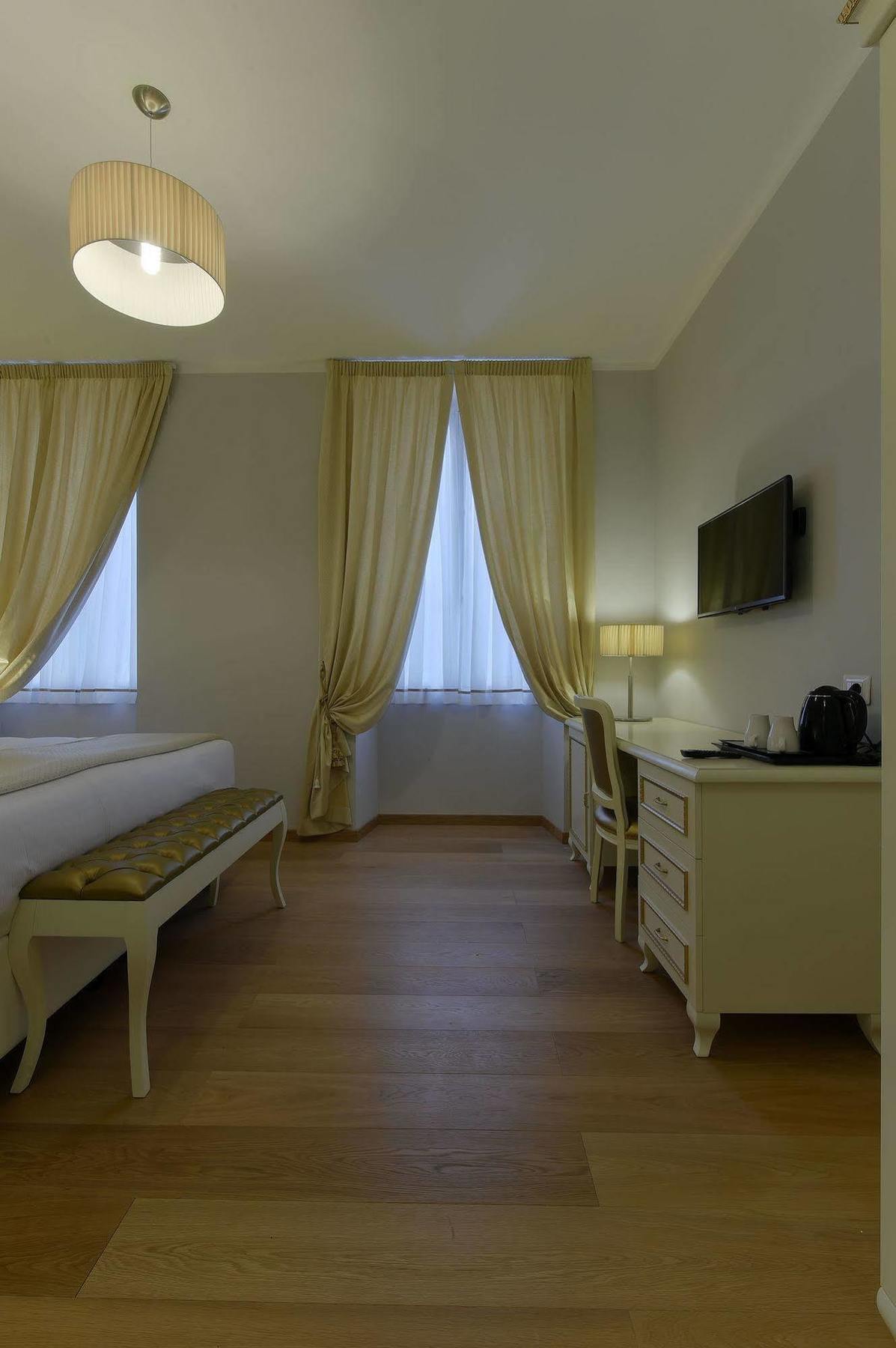 Gravina Suite Frattina Rom Exterior foto